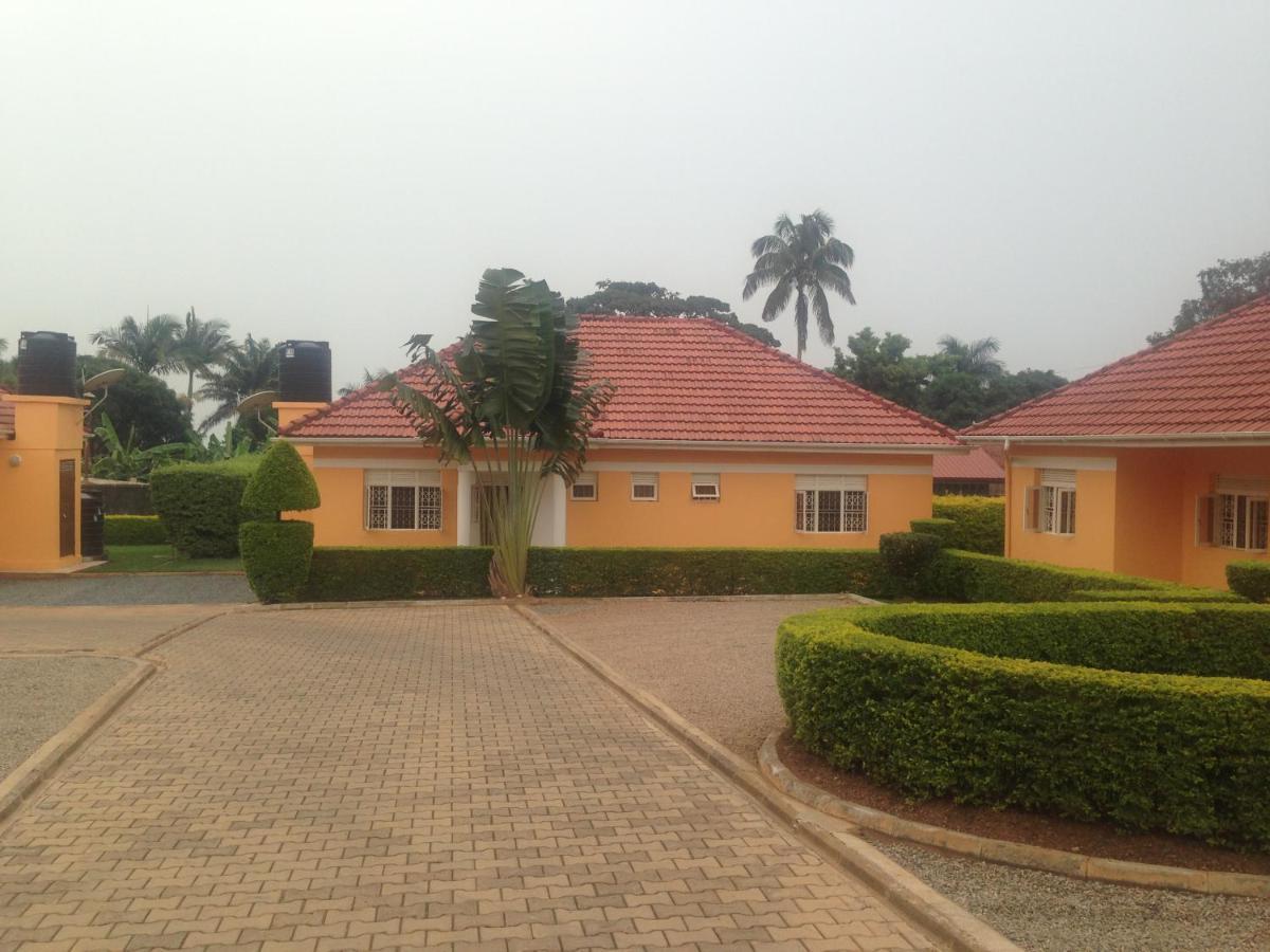 Corinya Serviced Apartments Entebbe Exterior foto